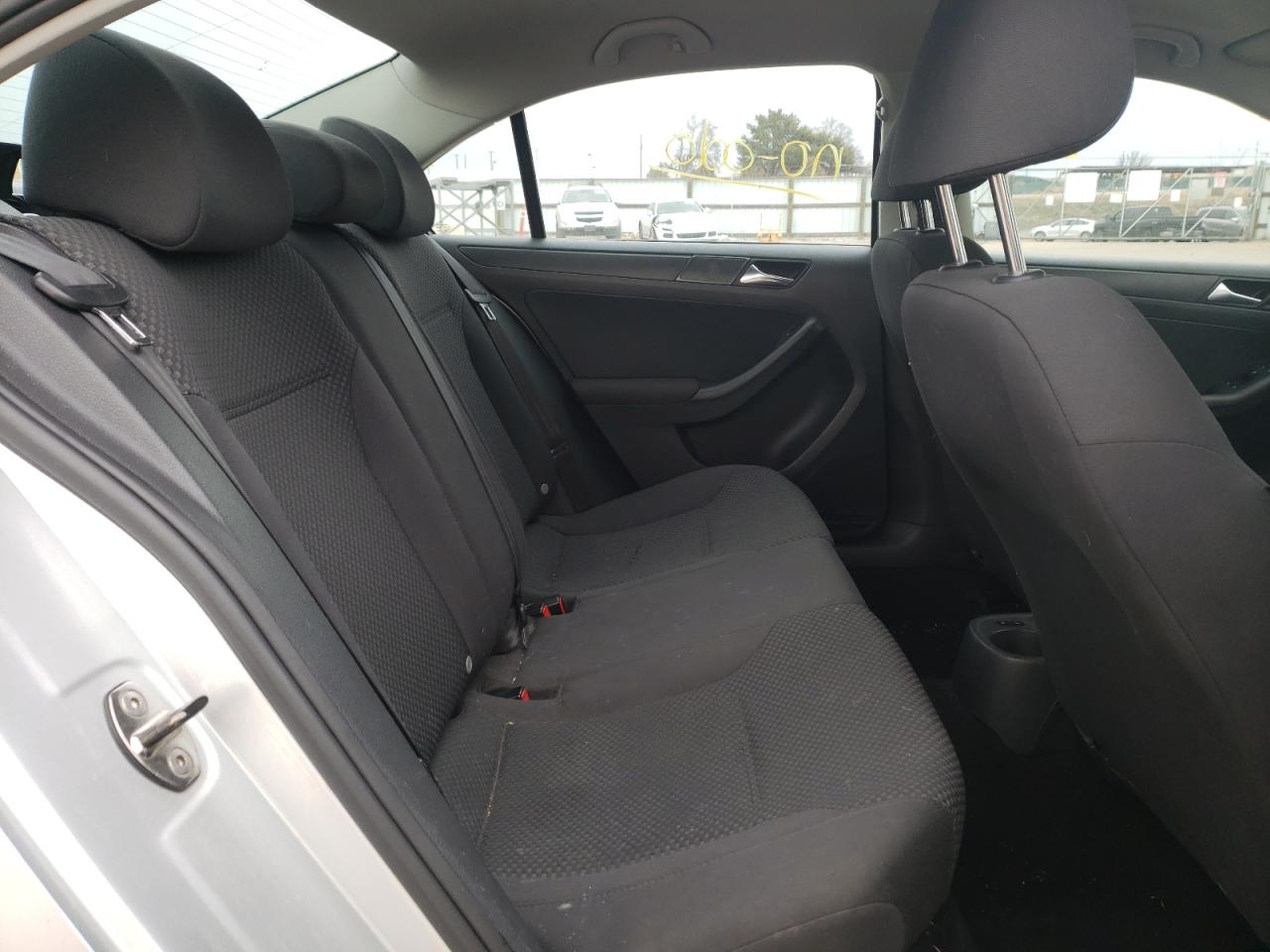 Photo 6 from auction – 2012 VOLKSWAGEN JETTA BASE with VIN 3VW2K7AJ0CM353274