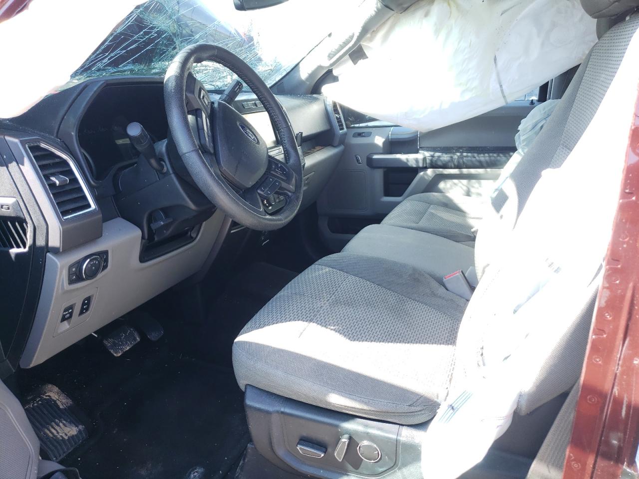 Photo 5 from auction – 2015 FORD F150 SUPER with VIN 1FTEW1EP2FFB55283