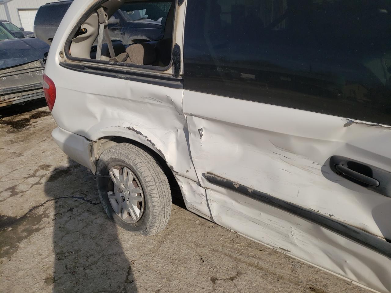 Photo 9 from auction – 2007 DODGE GRAND CARA with VIN 1D4GP24R77B159162