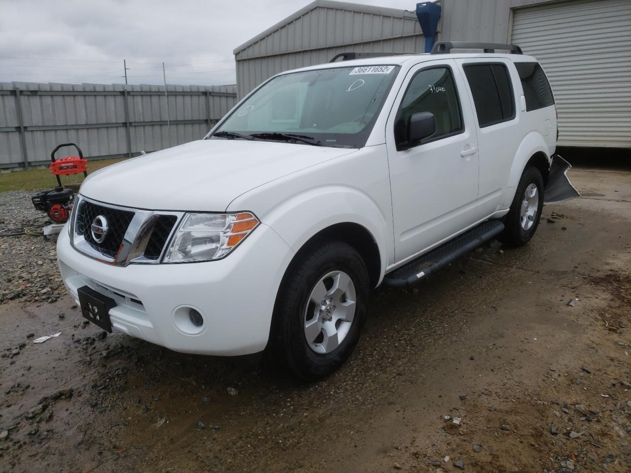 Photo 2 from auction – 2010 NISSAN PATHFINDER with VIN 5N1AR1NN2AC607212