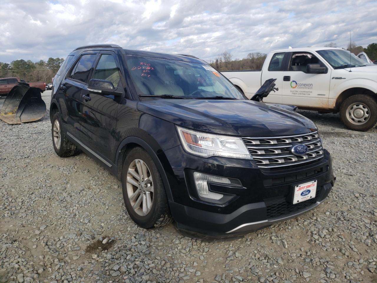 FORD EXPLORER X 2017 with VIN 1FM5K7D84HGC17526 - Photo from auction