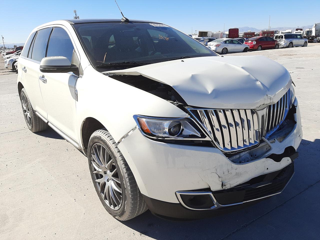 LINCOLN MKX 2013 with VIN 2LMDJ8JK3DBL20088 - Photo from auction