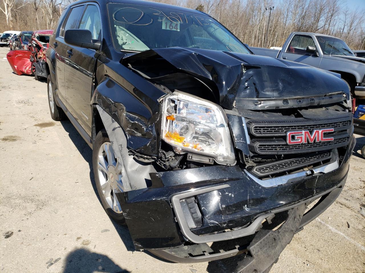GMC TERRAIN SL 2017 with VIN 2GKALMEK7H6161059 - Photo from auction