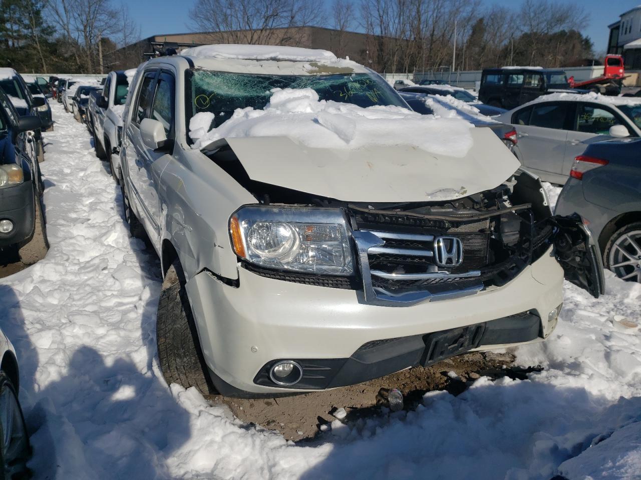 HONDA PILOT TOUR 2014 with VIN 5FNYF4H93EB021994 - Photo from auction