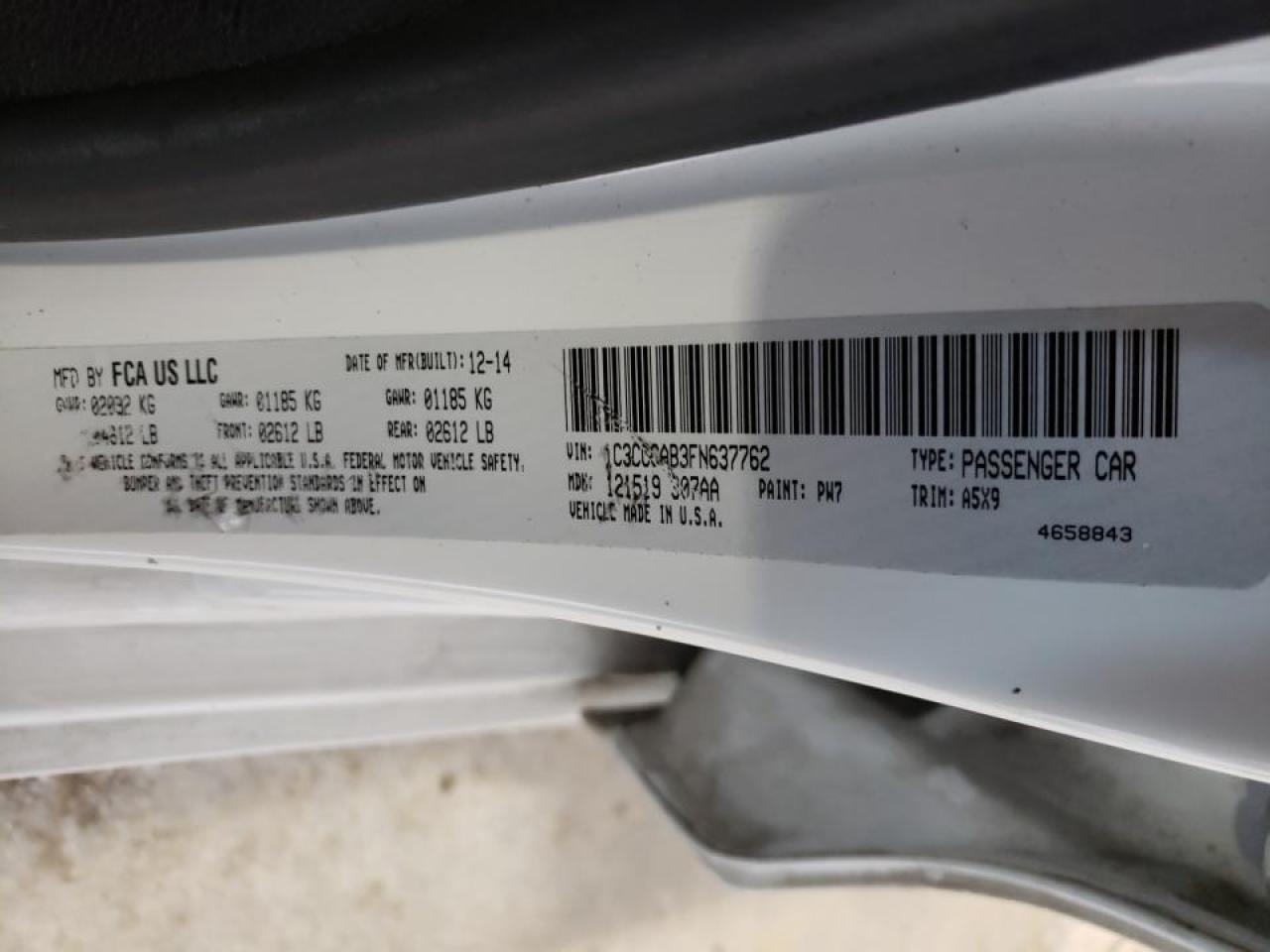 Photo 10 from auction – 2015 CHRYSLER 200 LIMITE with VIN 1C3CCCAB3FN637762