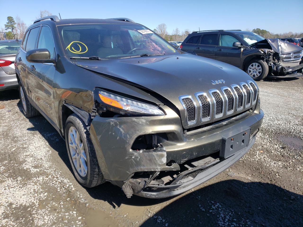 Photo 9 from auction – 2015 JEEP CHEROKEE L with VIN 1C4PJLCB3FW612421