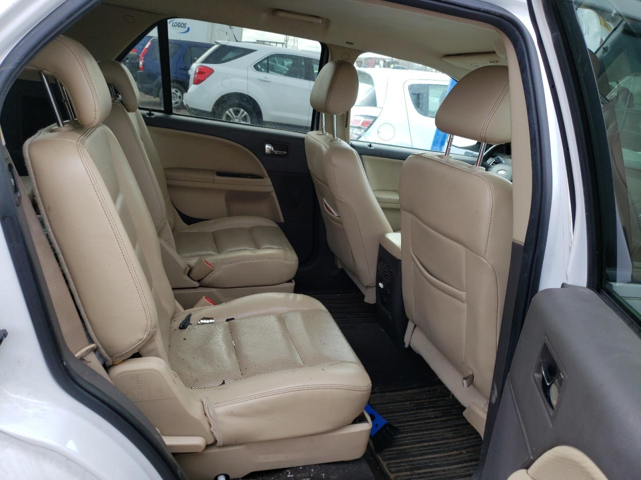 Photo 6 from auction – 2008 FORD TAURUS X L with VIN 1FMDK06W78GA02222
