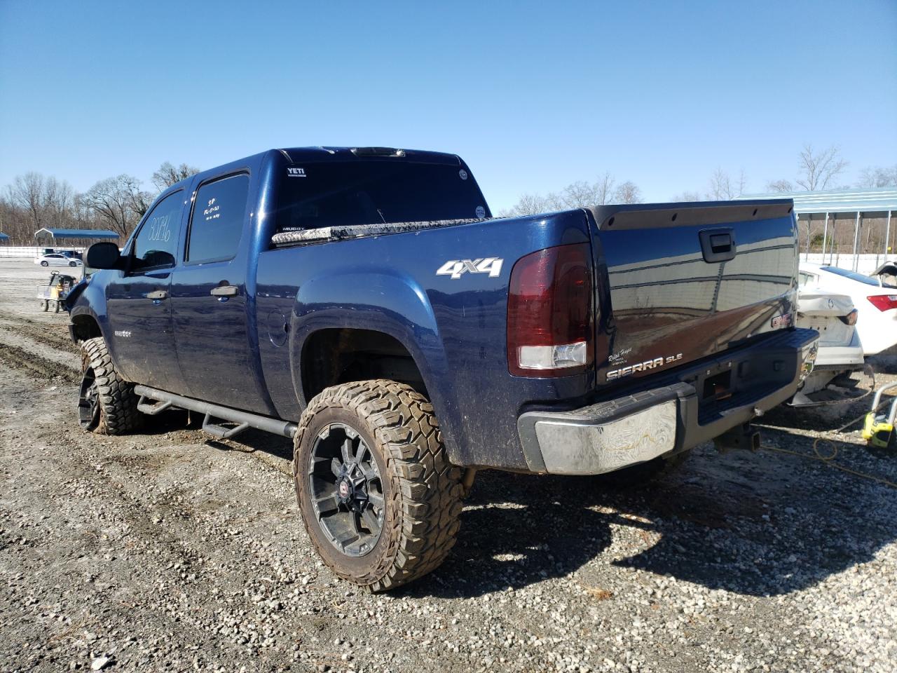 Photo 3 from auction – 2012 GMC SIERRA K15 with VIN 3GTP2VE79CG302639