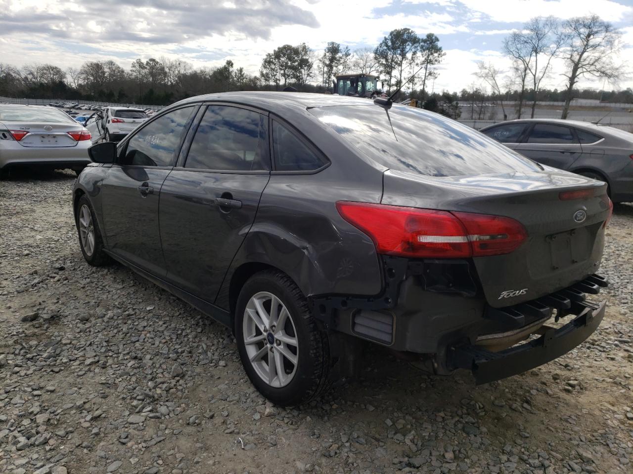 Photo 3 from auction – 2018 FORD FOCUS SE with VIN 1FADP3F25JL280348