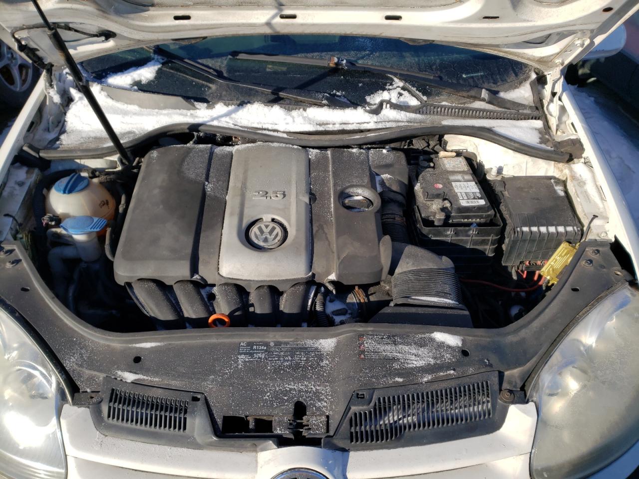 Photo 7 from auction – 2009 VOLKSWAGEN RABBIT with VIN WVWCA71K59W002565