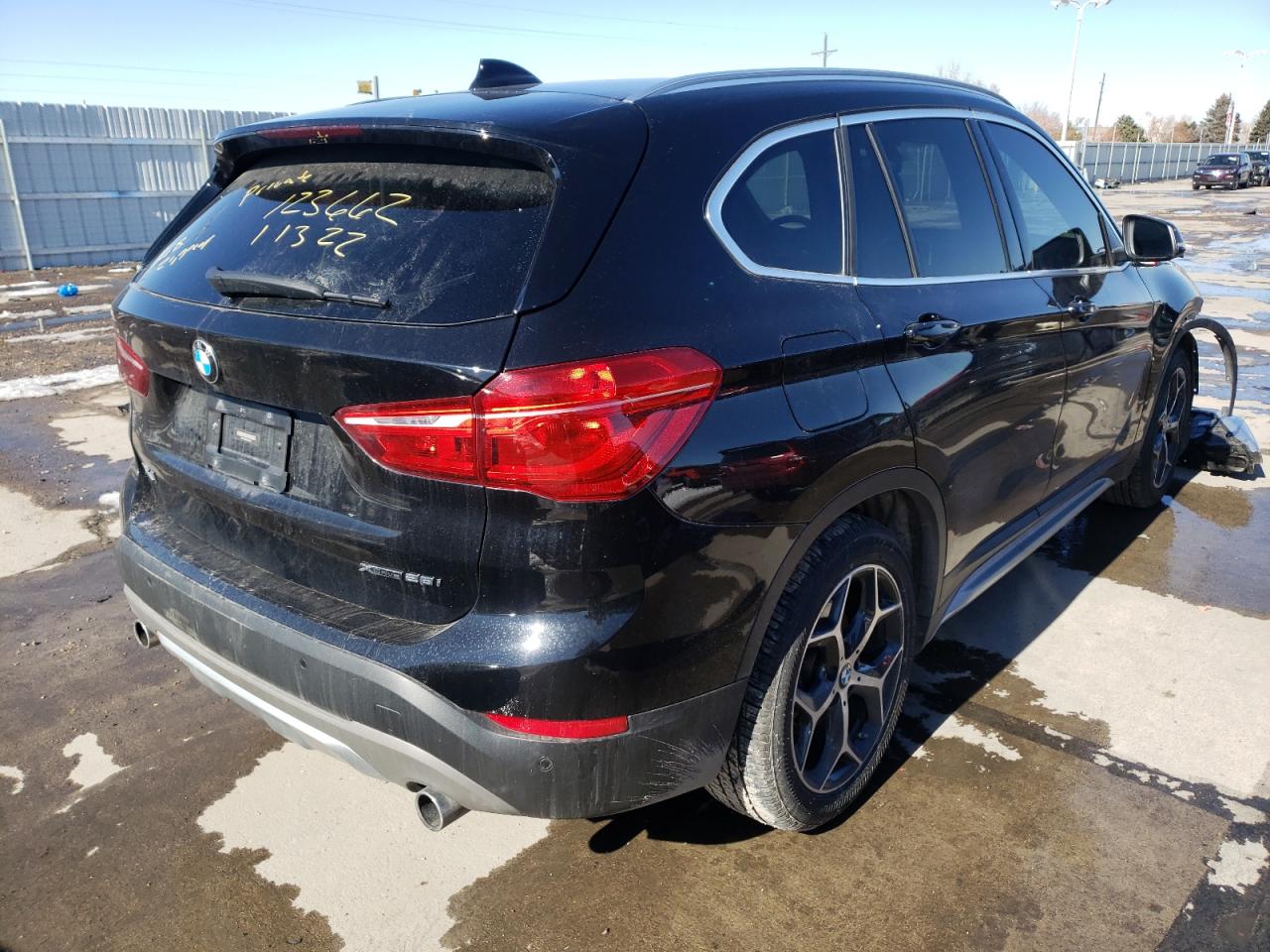 Photo 4 from auction – 2018 BMW X1 XDRIVE2 with VIN WBXHT3C32J5L29114