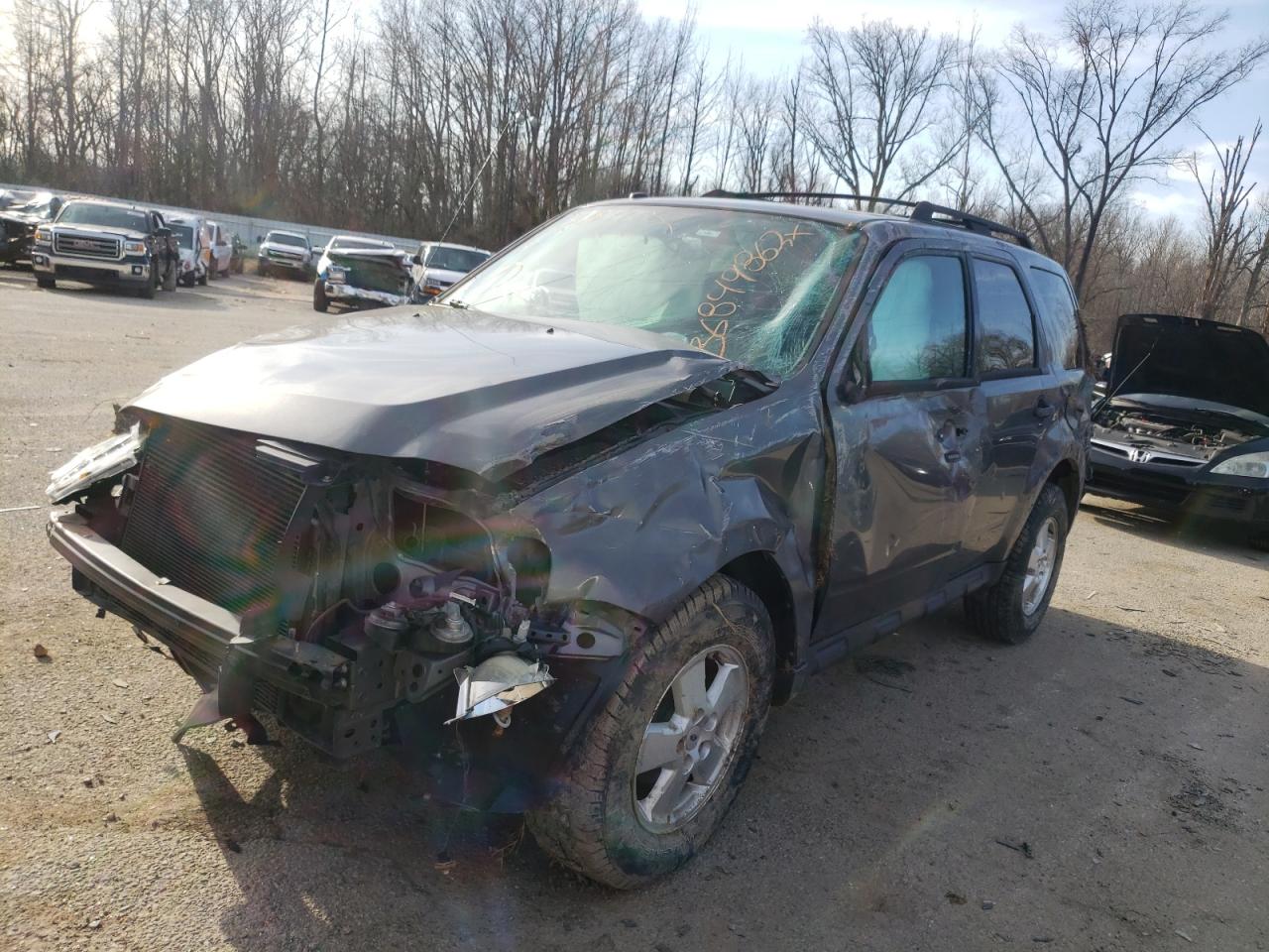 Photo 2 from auction – 2011 FORD ESCAPE XLT with VIN 1FMCU9DG2BKB58517