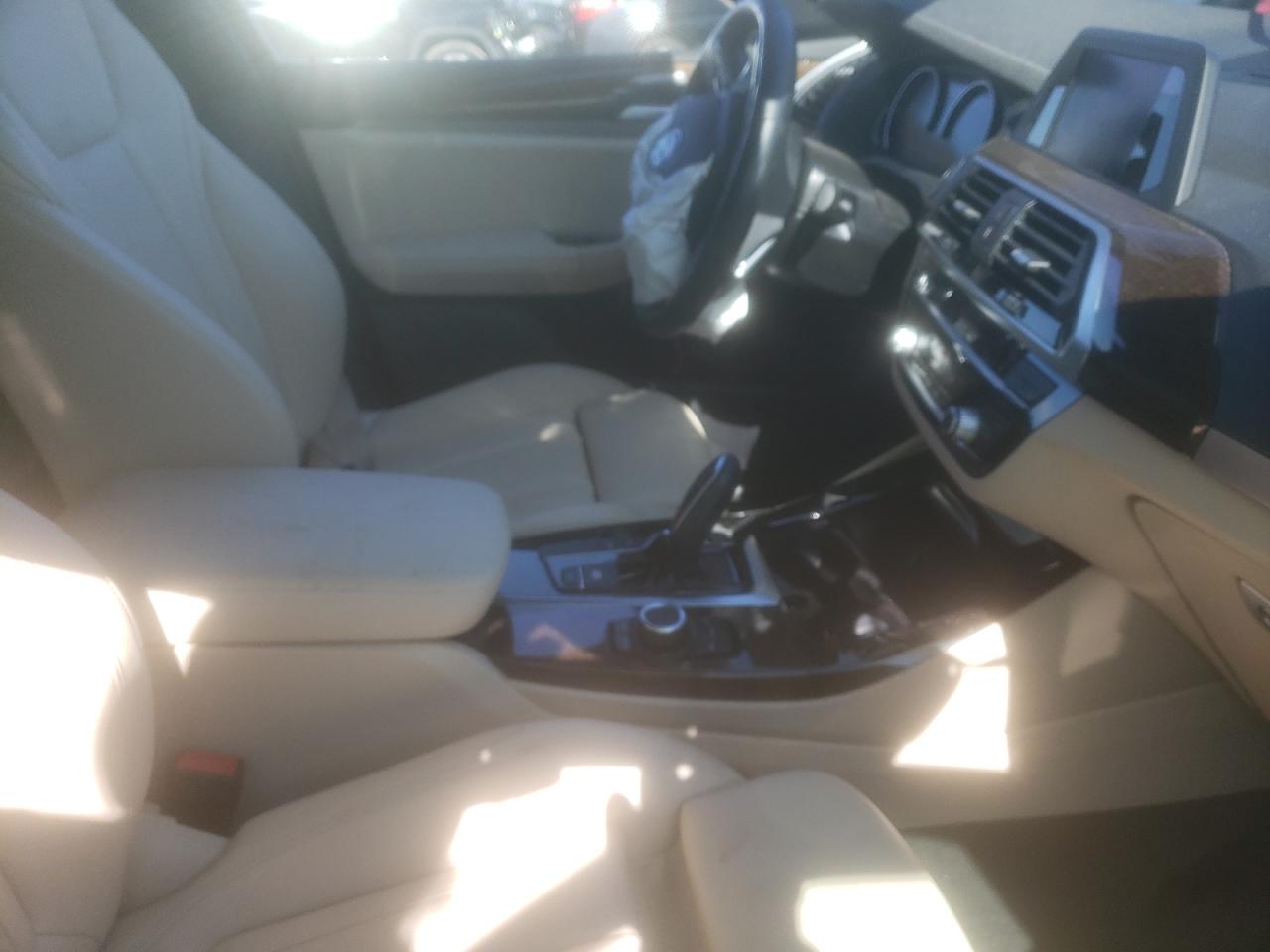 Photo 5 from auction – 2019 BMW X3 XDRIVE3 with VIN 5UXTR9C56KLE15972