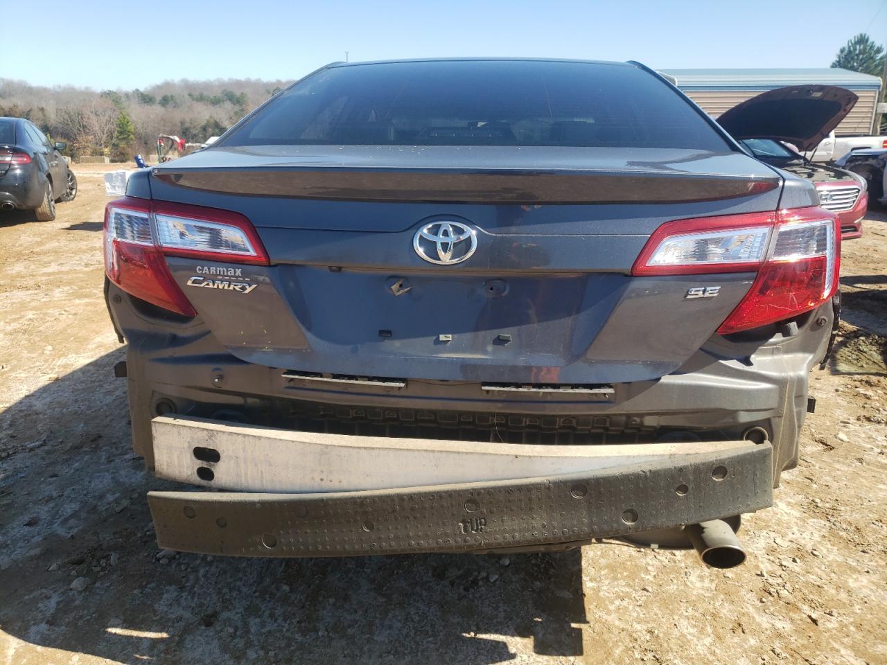 Photo 9 from auction – 2014 TOYOTA CAMRY L with VIN 4T1BF1FK4EU840266