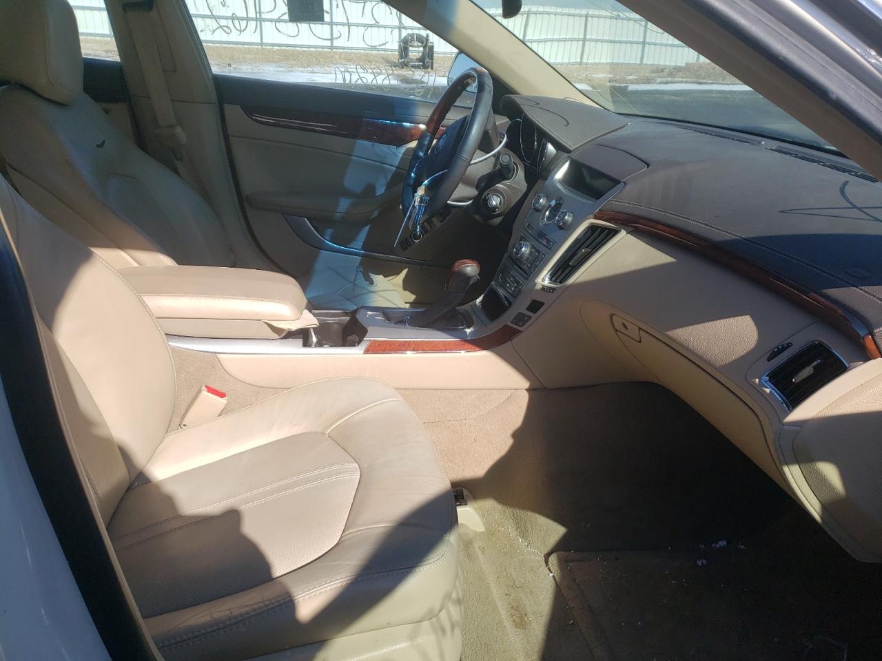 Photo 5 from auction – 2011 CADILLAC CTS PREMIU with VIN 1G6DS5ED0B0121167