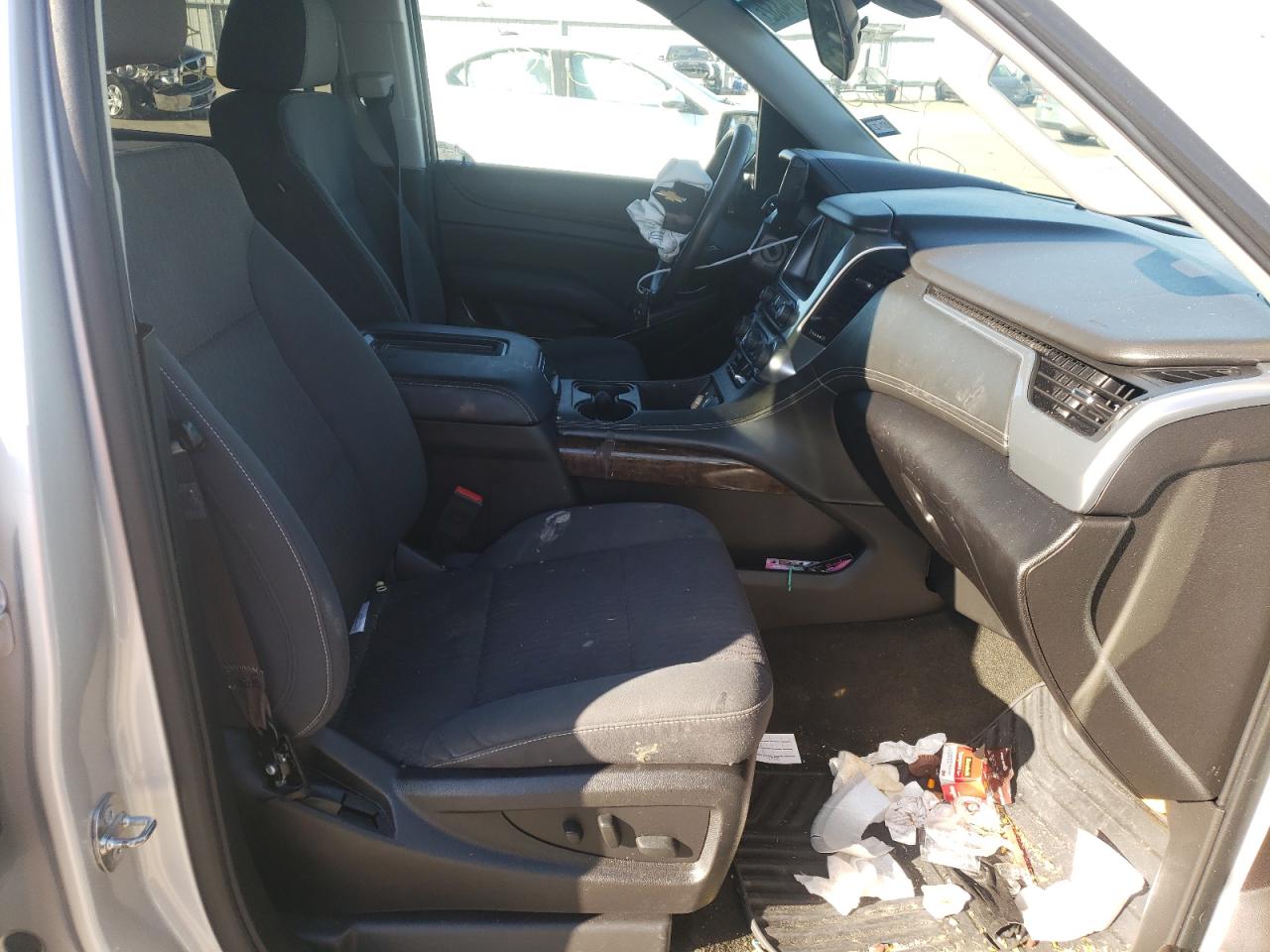 Zdjęcie 5 z aukcji – 2016 CHEVROLET SUBURBAN C z VIN 1GNSCGKC3GR471637