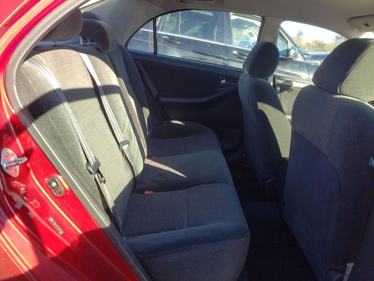Photo 6 from auction – 2006 TOYOTA COROLLA CE with VIN 2T1BR32E16C678229