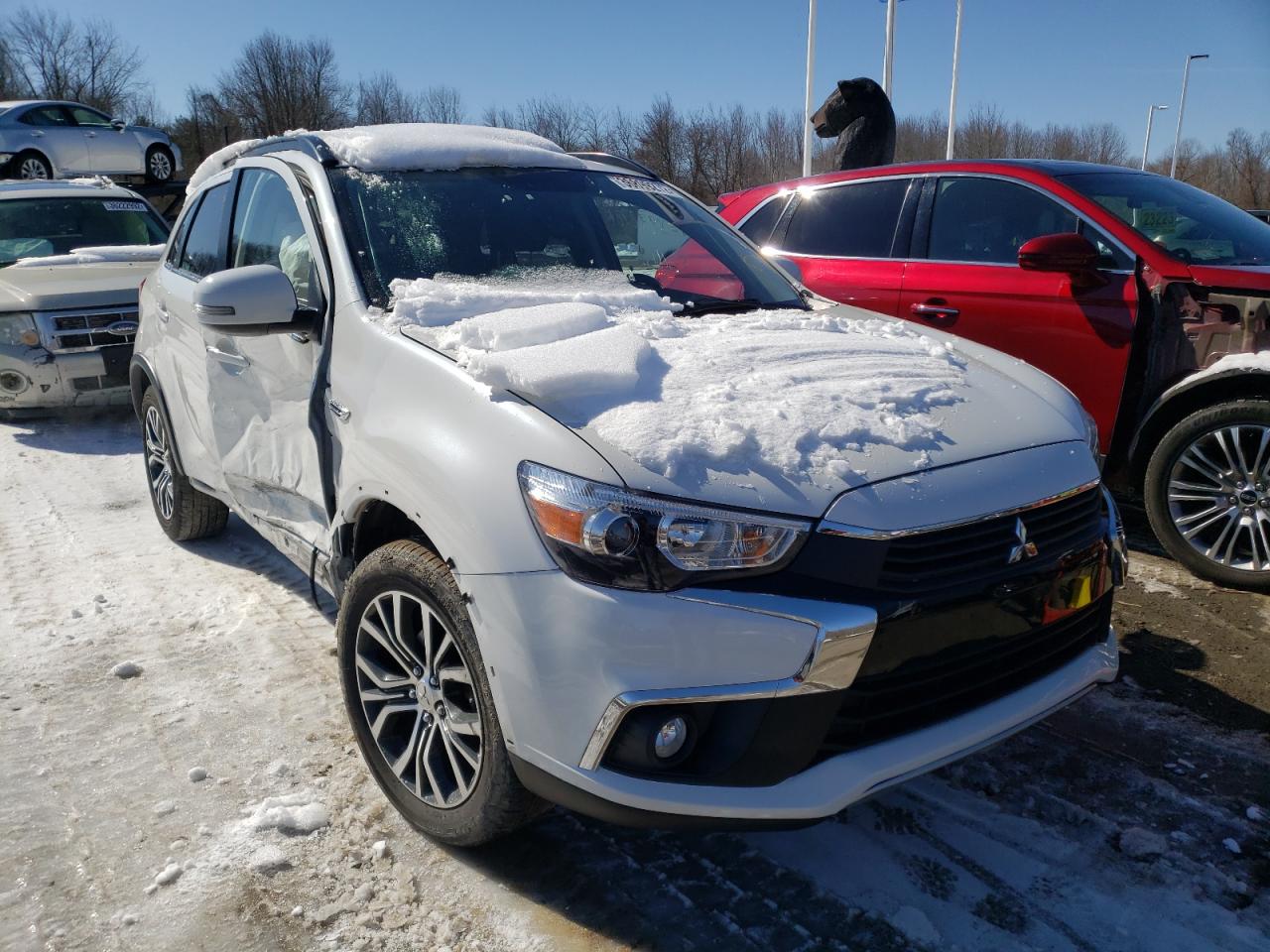 MITSUBISHI OUTLANDER 2016 with VIN JA4AR4AW3GZ034969 - Photo from auction