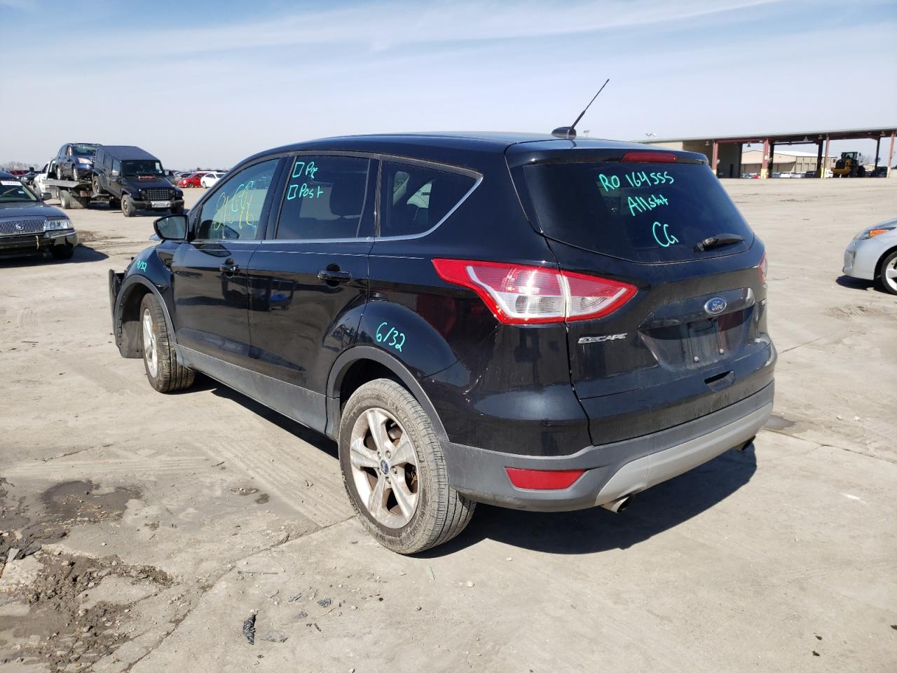 Photo 3 from auction – 2016 FORD ESCAPE SE with VIN 1FMCU0G75GUA37967