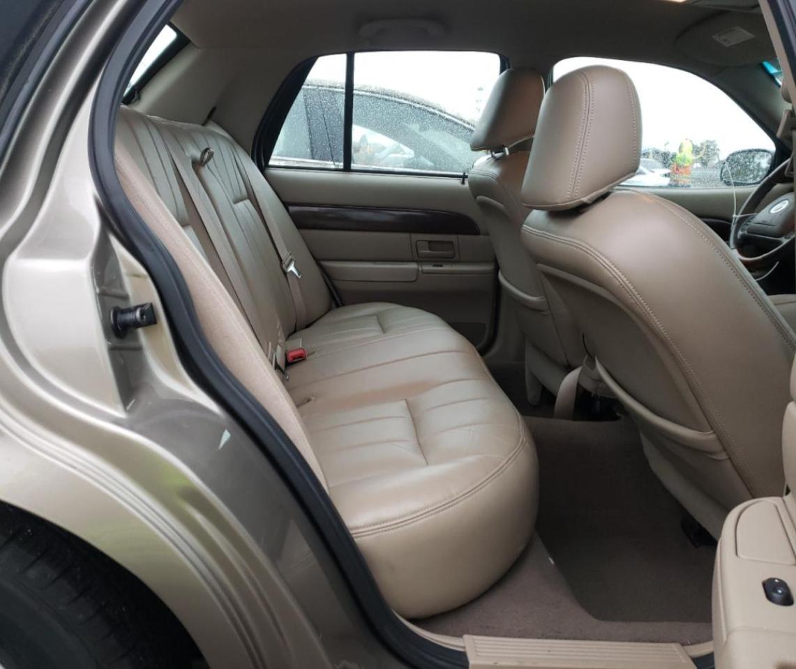 Photo 6 from auction – 2003 MERCURY GRAND MARQ with VIN 2MEFM75W53X601087