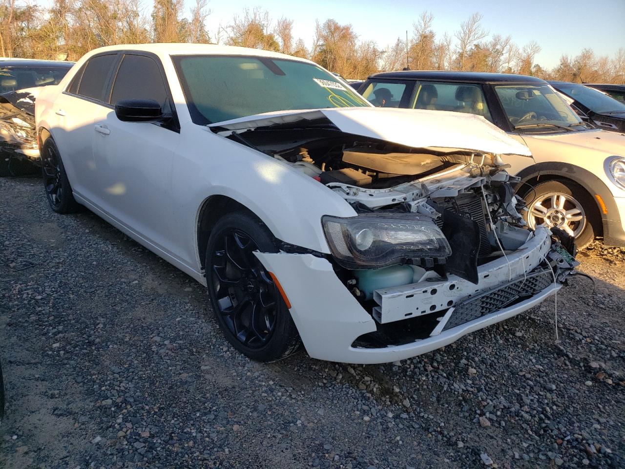 Photo 1 from auction – 2019 CHRYSLER 300 TOURIN with VIN 2C3CCAAG4KH758125