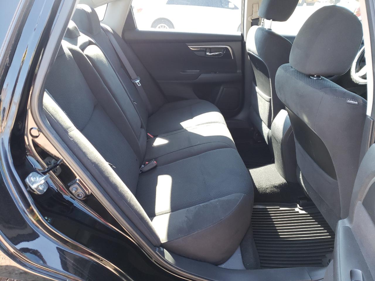 Photo 6 from auction – 2014 NISSAN ALTIMA 2.5 with VIN 1N4AL3AP6EC427784
