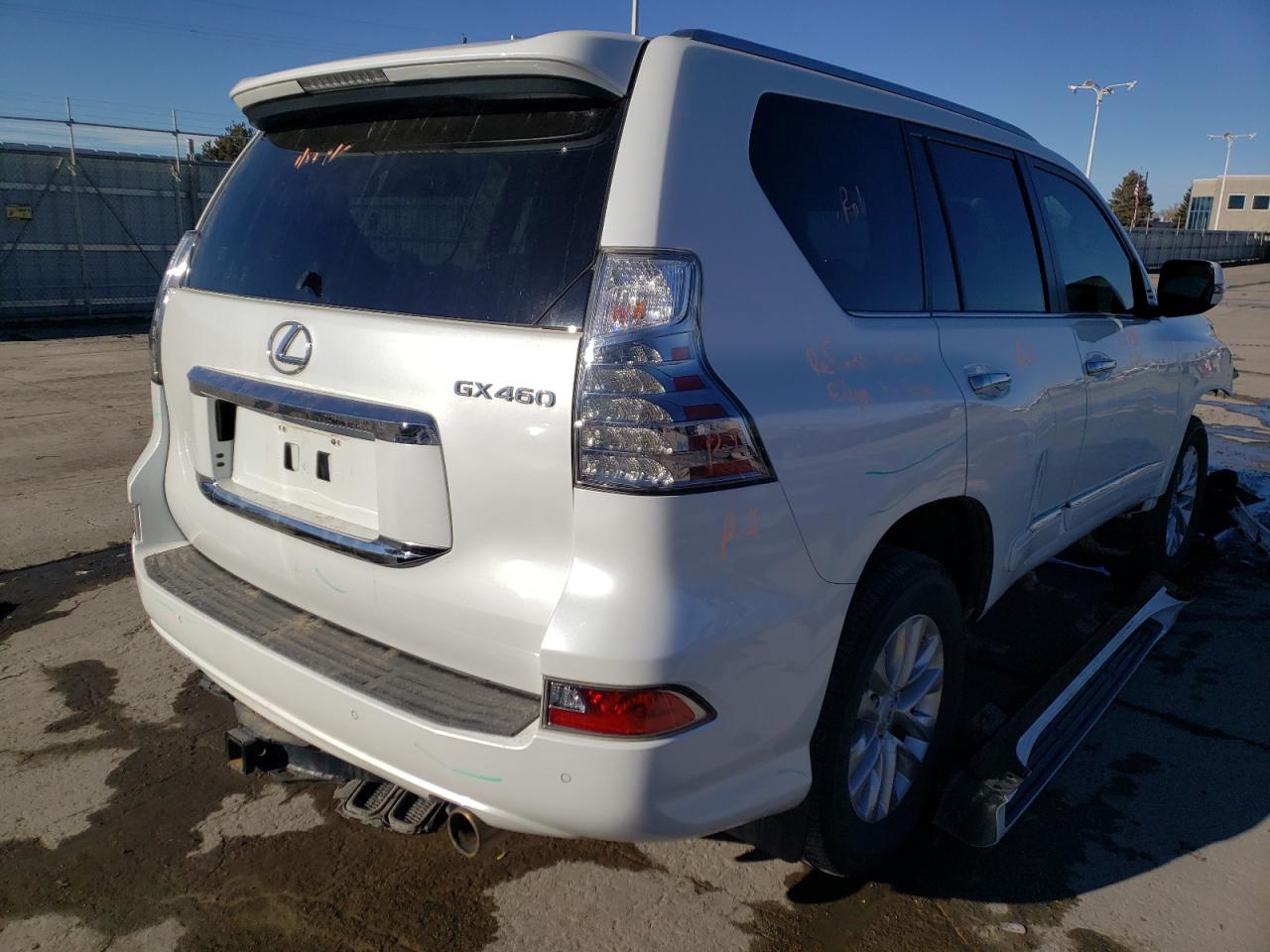 Photo 4 from auction – 2014 LEXUS GX 460 with VIN JTJBM7FX4E5080467