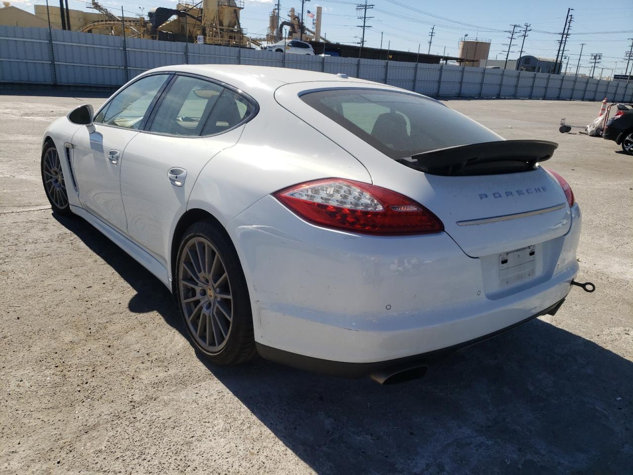 Photo 3 from auction – 2013 PORSCHE PANAMERA with VIN WP0AA2A73DL016142