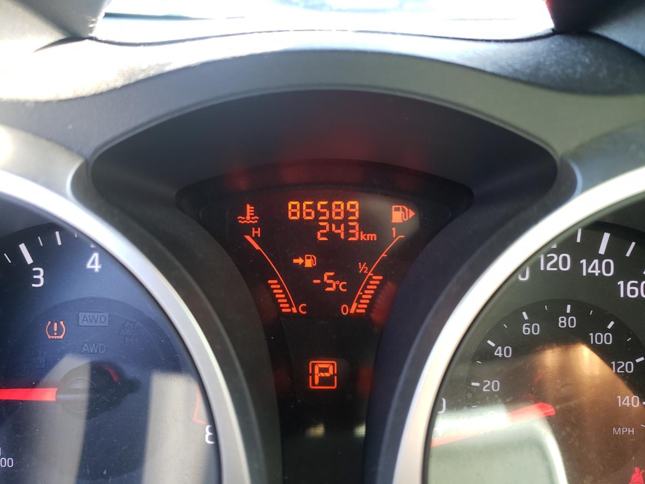 Photo 8 from auction – 2015 NISSAN JUKE S with VIN JN8AF5MR3FT512727