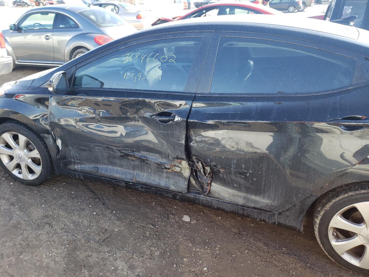 Photo 9 from auction – 2012 HYUNDAI ELANTRA GL with VIN 5NPDH4AE0CH116723