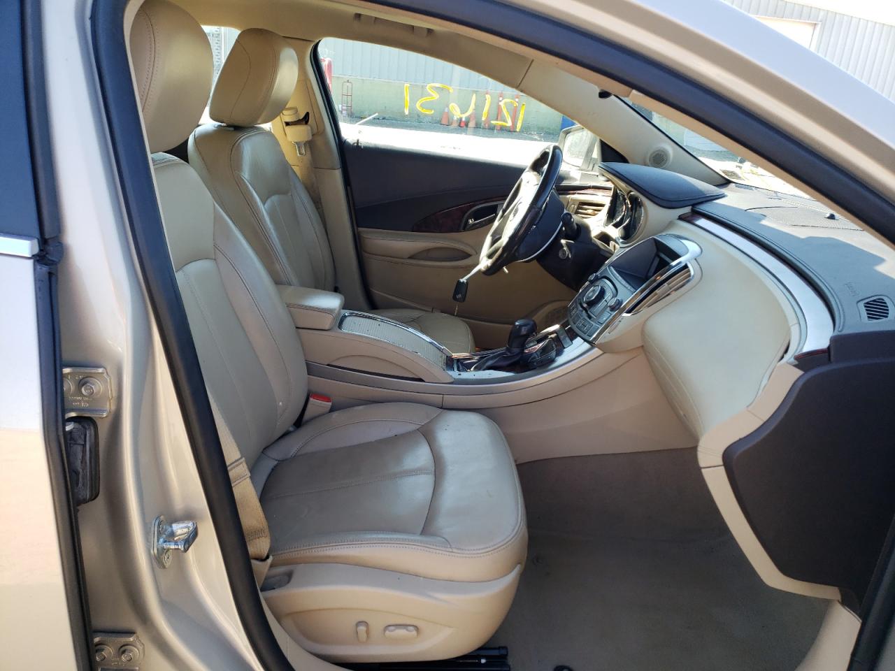 Photo 5 from auction – 2011 BUICK LACROSSE C with VIN 1G4GC5ED4BF381703