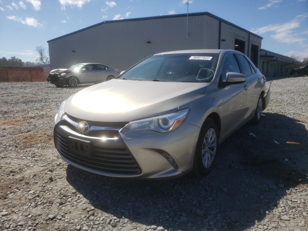 Photo 2 from auction – 2016 TOYOTA CAMRY LE with VIN 4T4BF1FK2GR541044