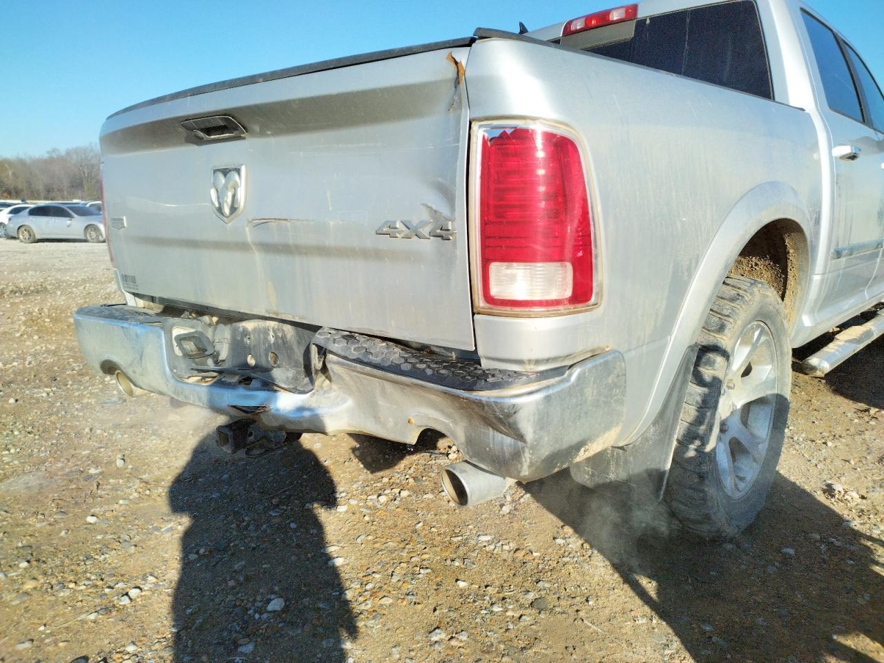 Photo 9 from auction – 2016 RAM 1500 LARAM with VIN 1C6RR7NT7GS229662