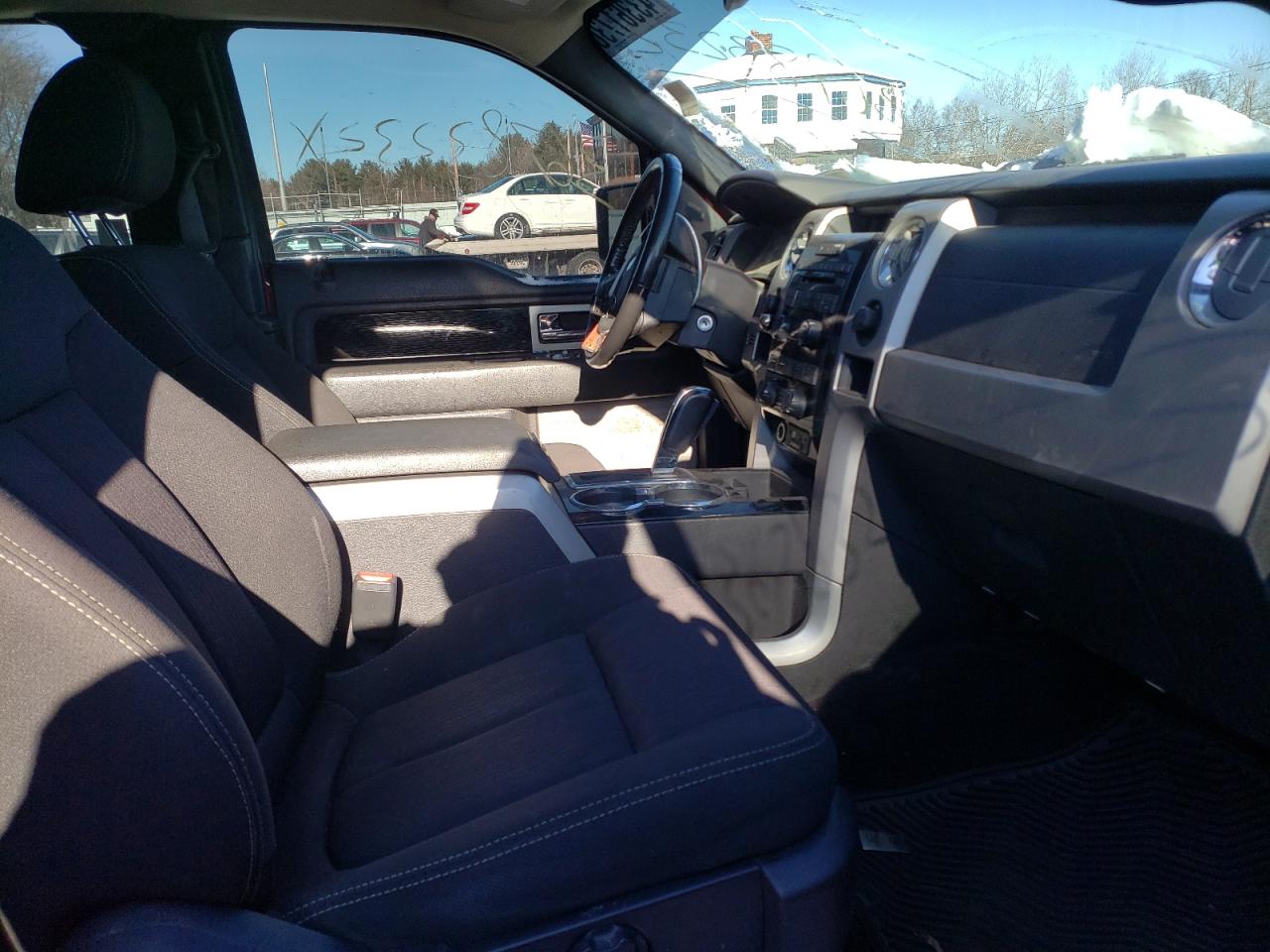 Photo 5 from auction – 2010 FORD F150 SUPER with VIN 1FTFX1EVXAFC06456