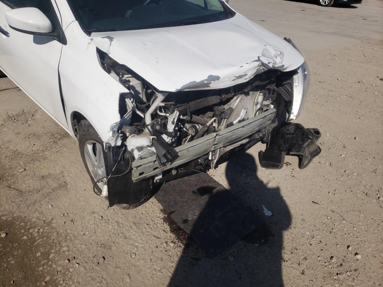 Photo 9 from auction – 2019 NISSAN VERSA S with VIN 3N1CN7AP2KL878234