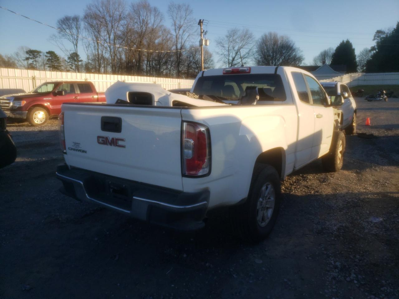 Photo 4 from auction – 2018 GMC CANYON with VIN 1GTH5BEAXJ1135919