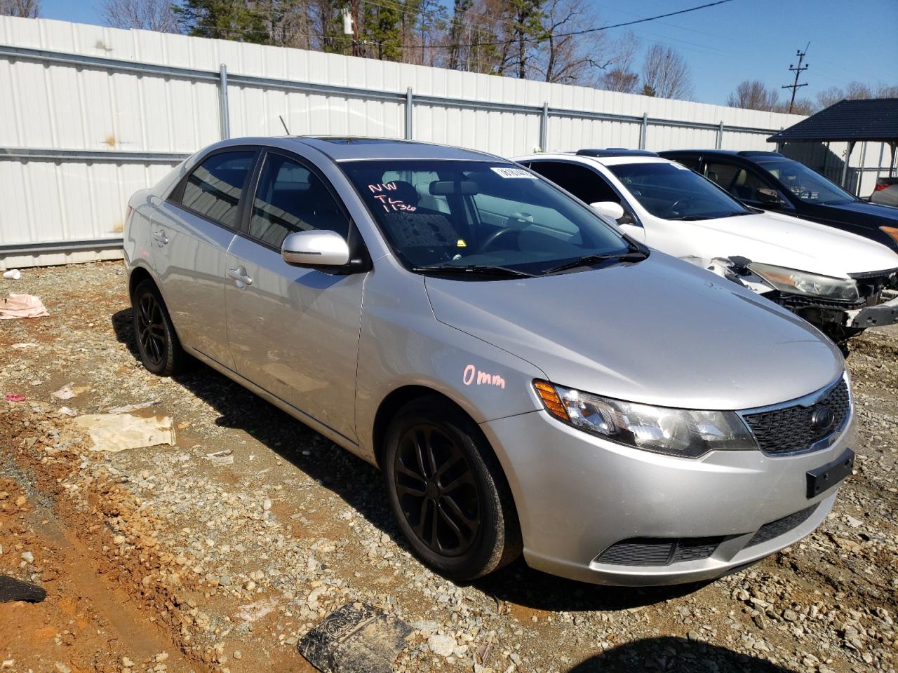 KIA FORTE EX 2012 with VIN KNAFU4A21C5553038 - Photo from auction