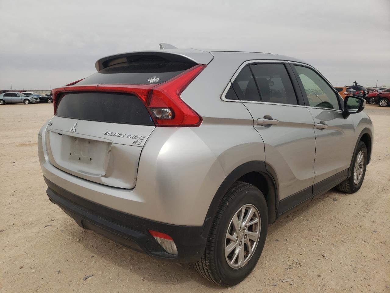 Photo 4 from auction – 2019 MITSUBISHI ECLIPSE CR with VIN JA4AT3AA5KZ030351