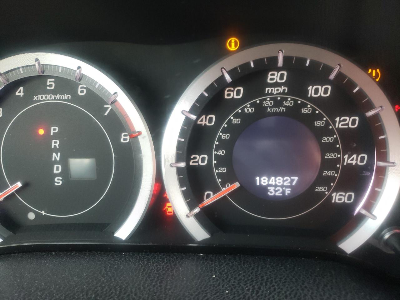 Photo 8 from auction – 2010 ACURA TSX with VIN JH4CU2F63AC016703