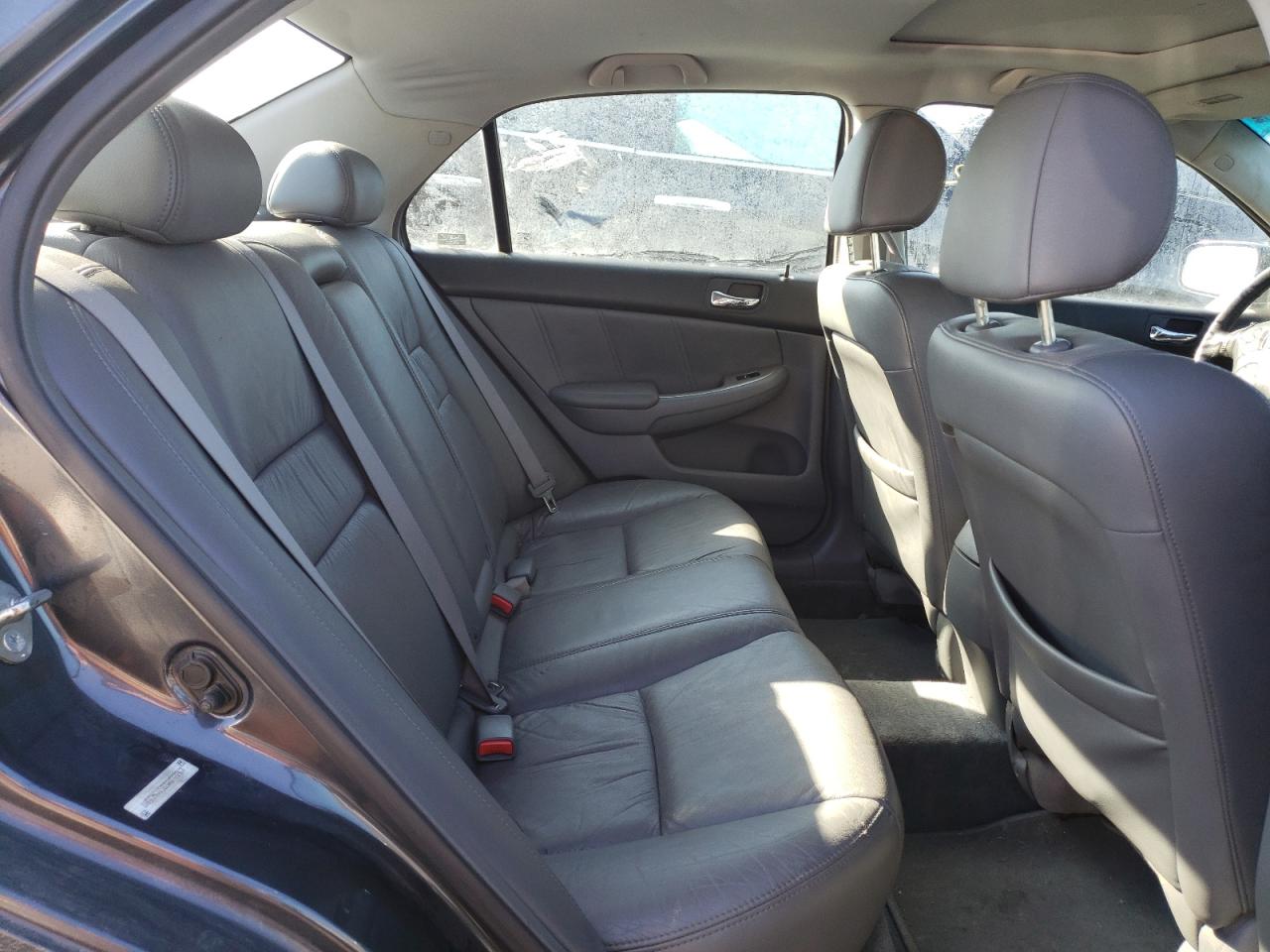 Photo 6 from auction – 2003 HONDA ACCORD EX with VIN 1HGCM66533A072267