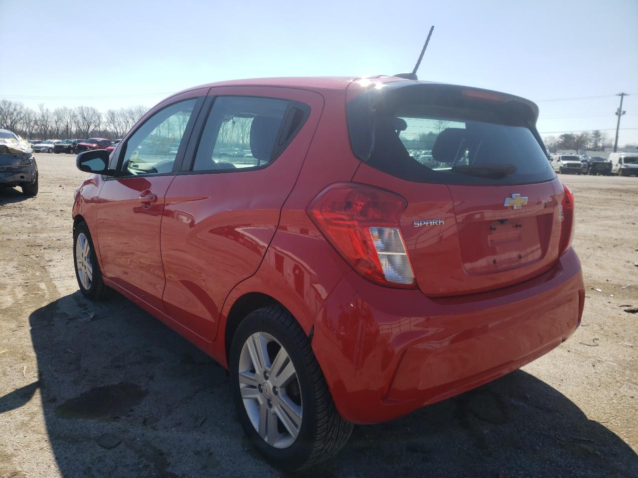 Photo 3 from auction – 2018 CHEVROLET SPARK LS with VIN KL8CB6SA0JC467654