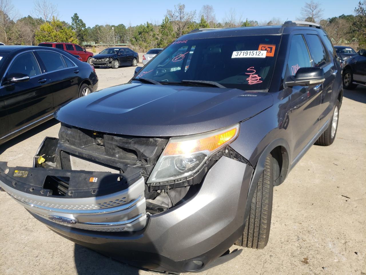 Photo 2 from auction – 2012 FORD EXPLORER X with VIN 1FMHK7D85CGA62894