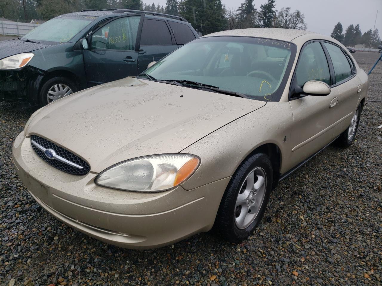 Photo 2 from auction – 2000 FORD TAURUS SES with VIN 1FAFP5526YG187945