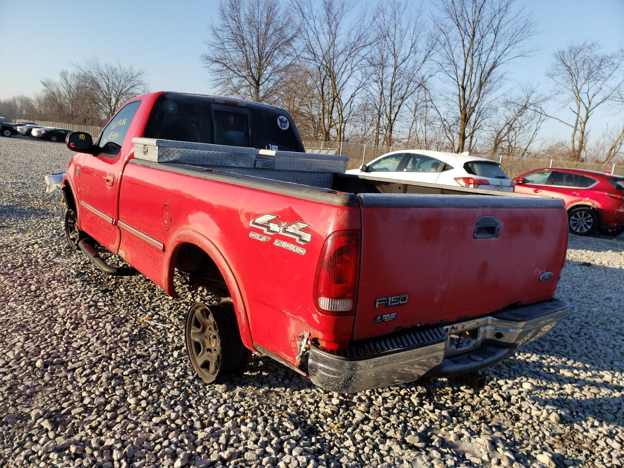 Photo 3 from auction – 1998 FORD F150 with VIN 1FTRF18L0WKA80682