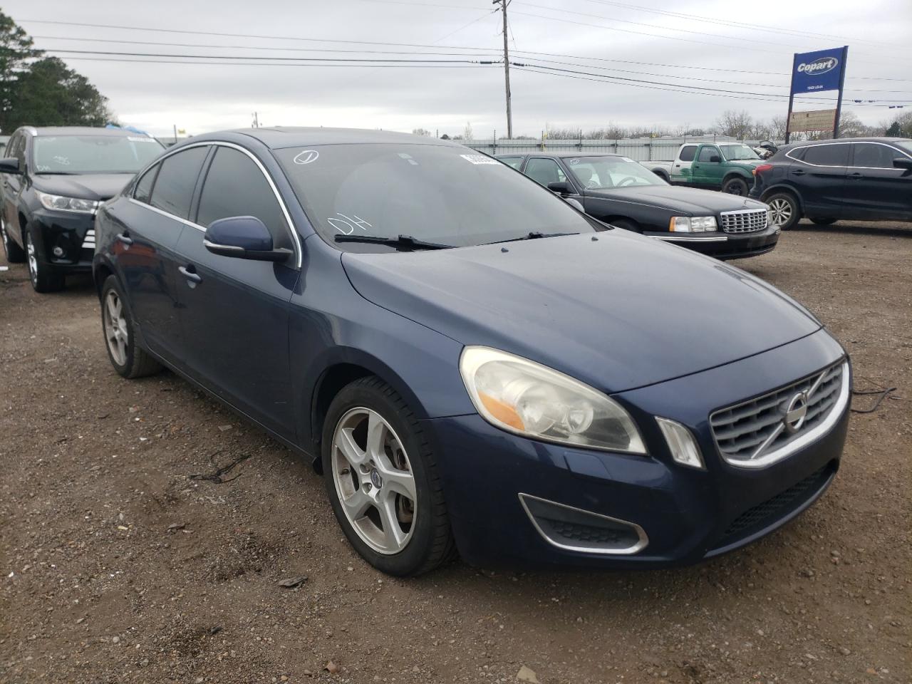 VOLVO S60 T5 2013 with VIN YV1612FS5D1216495 - Photo from auction