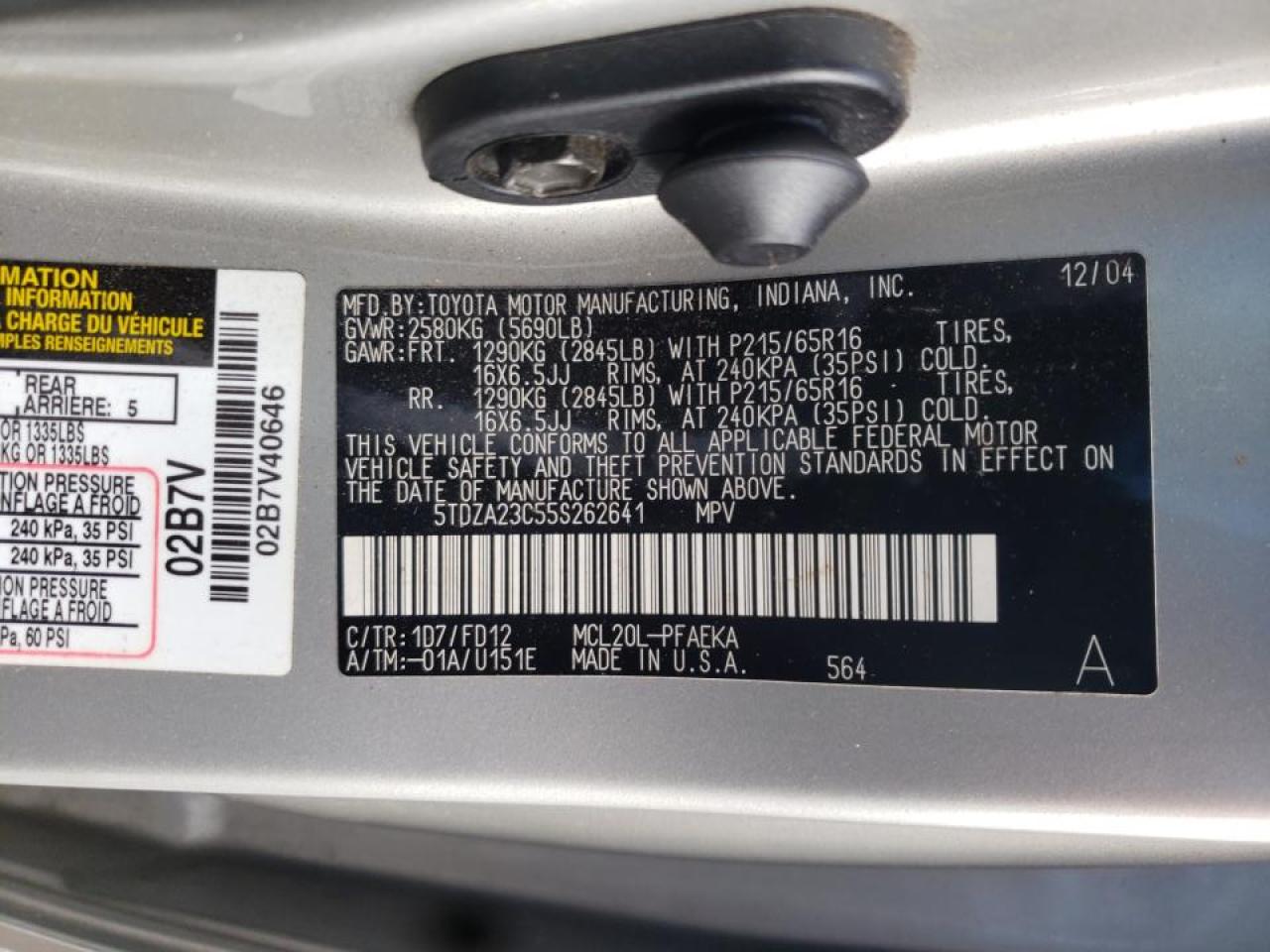 Photo 10 from auction – 2005 TOYOTA SIENNA CE with VIN 5TDZA23C55S262641