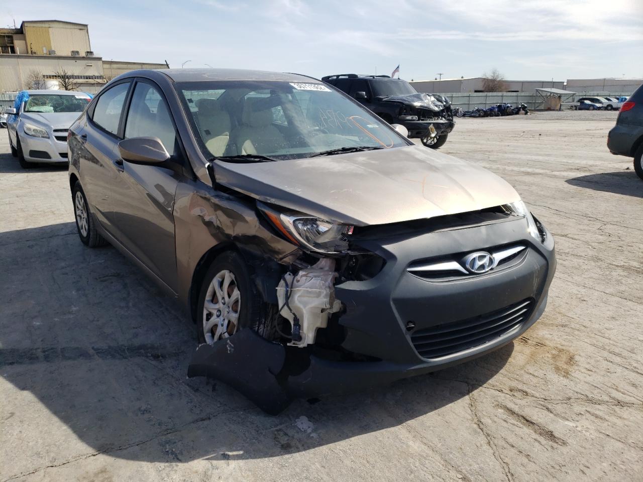 HYUNDAI ACCENT GLS 2012 with VIN KMHCT4AE6CU162083 - Photo from auction