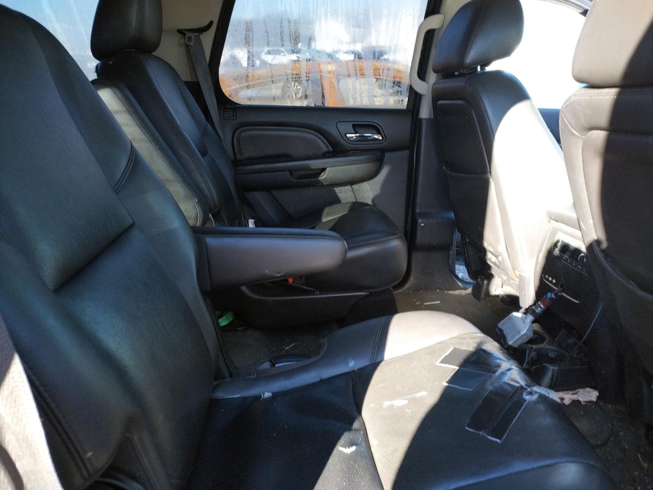 Photo 6 from auction – 2013 GMC YUKON DENA with VIN 1GKS1EEF3DR211909