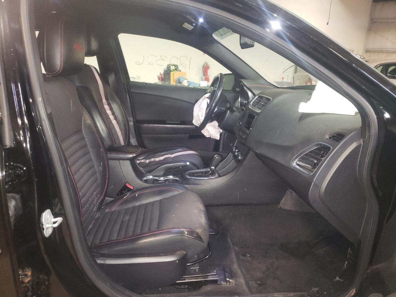 Photo 5 from auction – 2013 DODGE AVENGER R/ with VIN 1C3CDZBG0DN637158