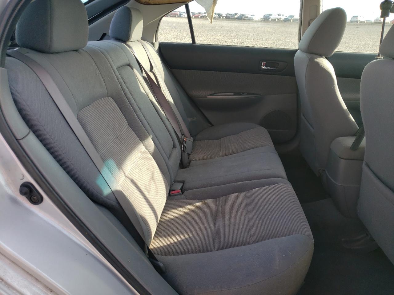 Photo 6 from auction – 2004 MAZDA MAZDA 6 with VIN 1YVFP84C445N67467